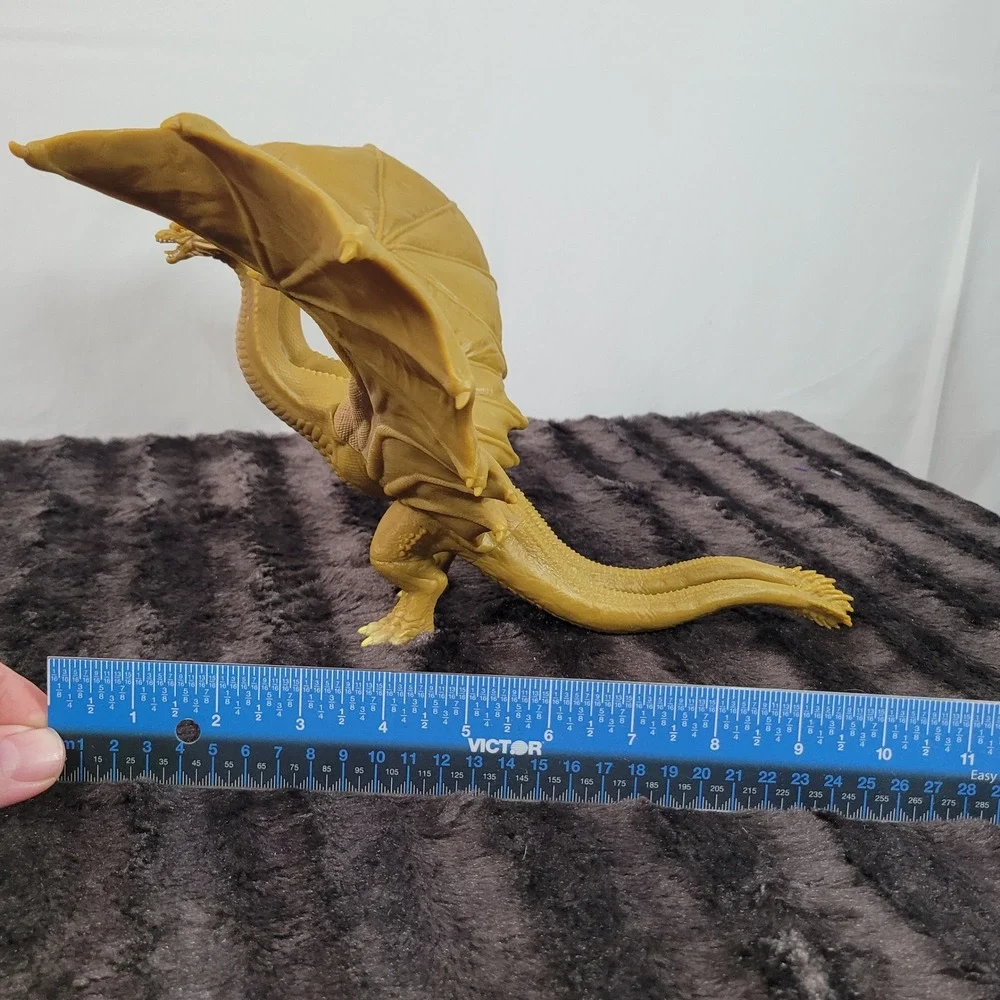 Bandai King Ghidorah 2019 Godzilla King of the Monsters Kaiju Figure 12.5in Wing
